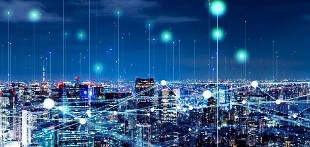 مفهوم التكنولوجيا الحديثة.. رصد للفوائد التنموية والأضرار البيئية والصحية